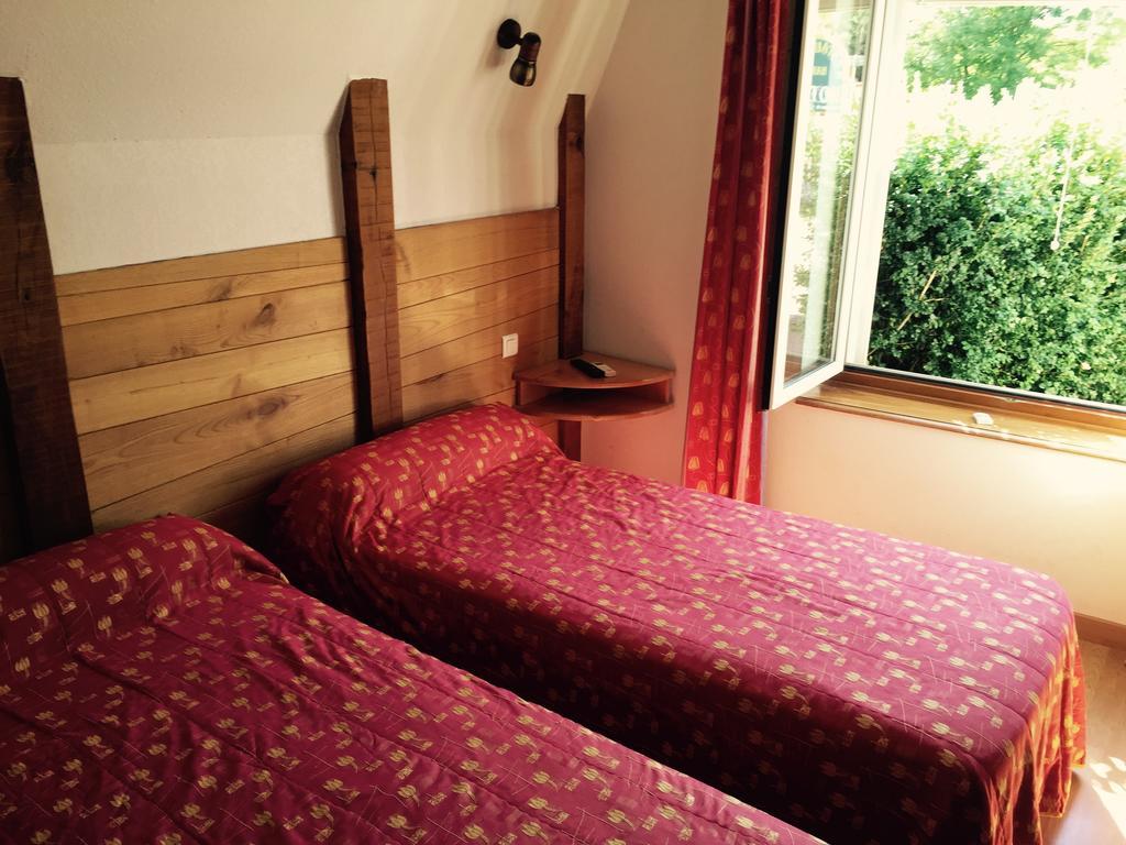 Hotel & Spa Rodier Campagnac  部屋 写真