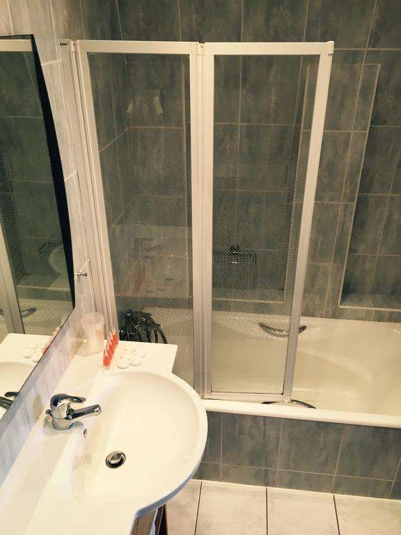 Hotel & Spa Rodier Campagnac  部屋 写真