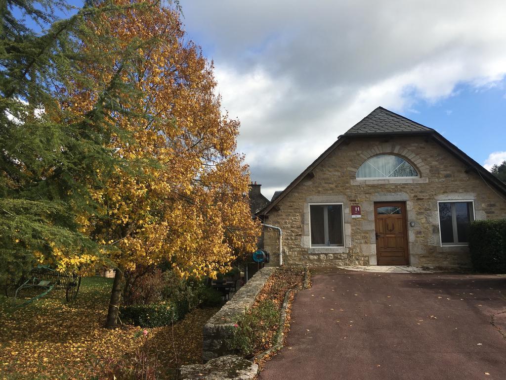 Hotel & Spa Rodier Campagnac  エクステリア 写真